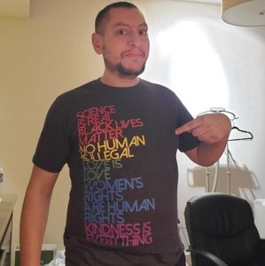 Meet your Posher, Amr